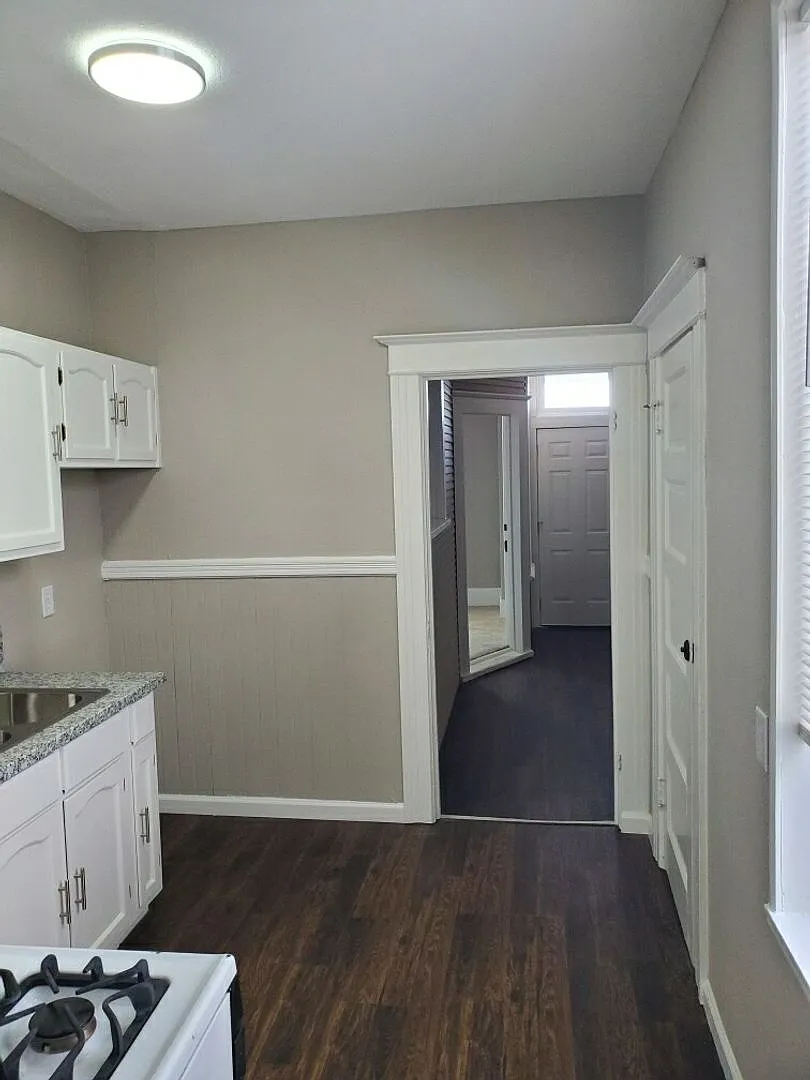 5th St Apartments — Photo 3