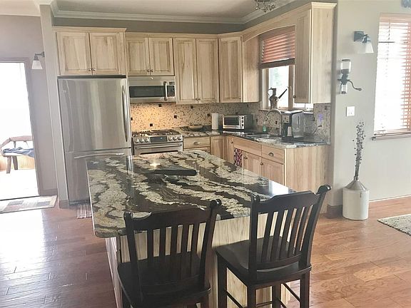 5th image of 13089 Bayshore Dr