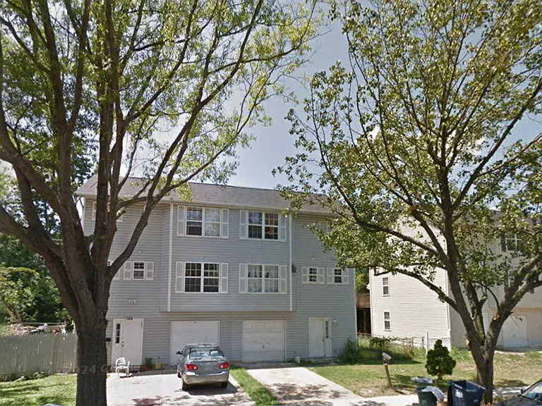 9213 Homestretch Ct — Photo 10