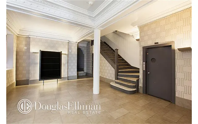 Rented by Douglas Elliman | media 25