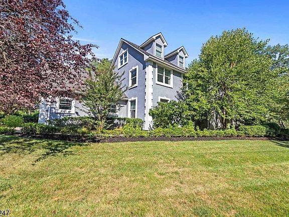 4th image of 553 Wakefield Dr