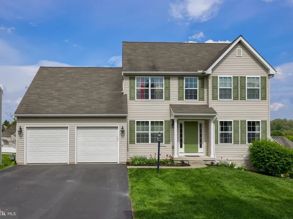 5 Tait Dr, New Freedom, PA 17349