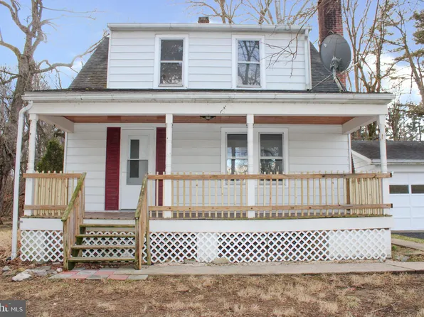 3680 Scotland Rd, Chambersburg, PA 17202