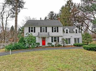 2 N Loudon Ln, Loudonville, NY 12211