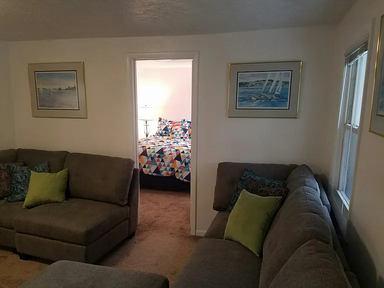 110 Indiana Ave NW — Photo 5