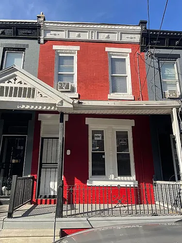 3036 N Sydenham St Photo 1