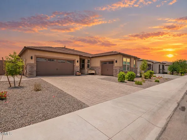 18549 W SELDON Lane, Waddell, AZ 85355
