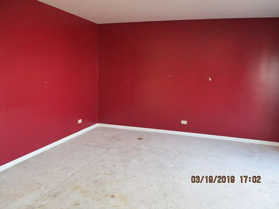2nd image of 913 Mary Byrne Dr