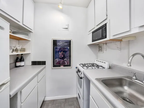 308 West 103rd Street 5C image 5 of 5