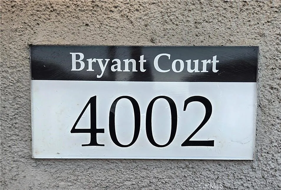 Building Photo - 4002 Bryant Ct