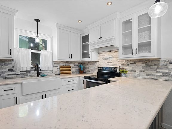 5th image of 2130 Eastwind St