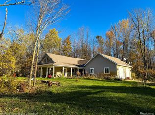 310 S Hurds Corner Rd, Caro, MI 48723