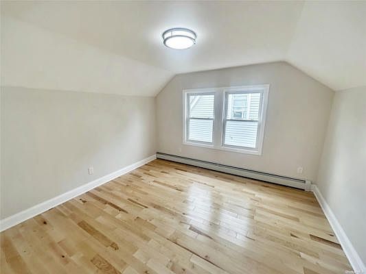 5th image of 30-0 Spencer Pl