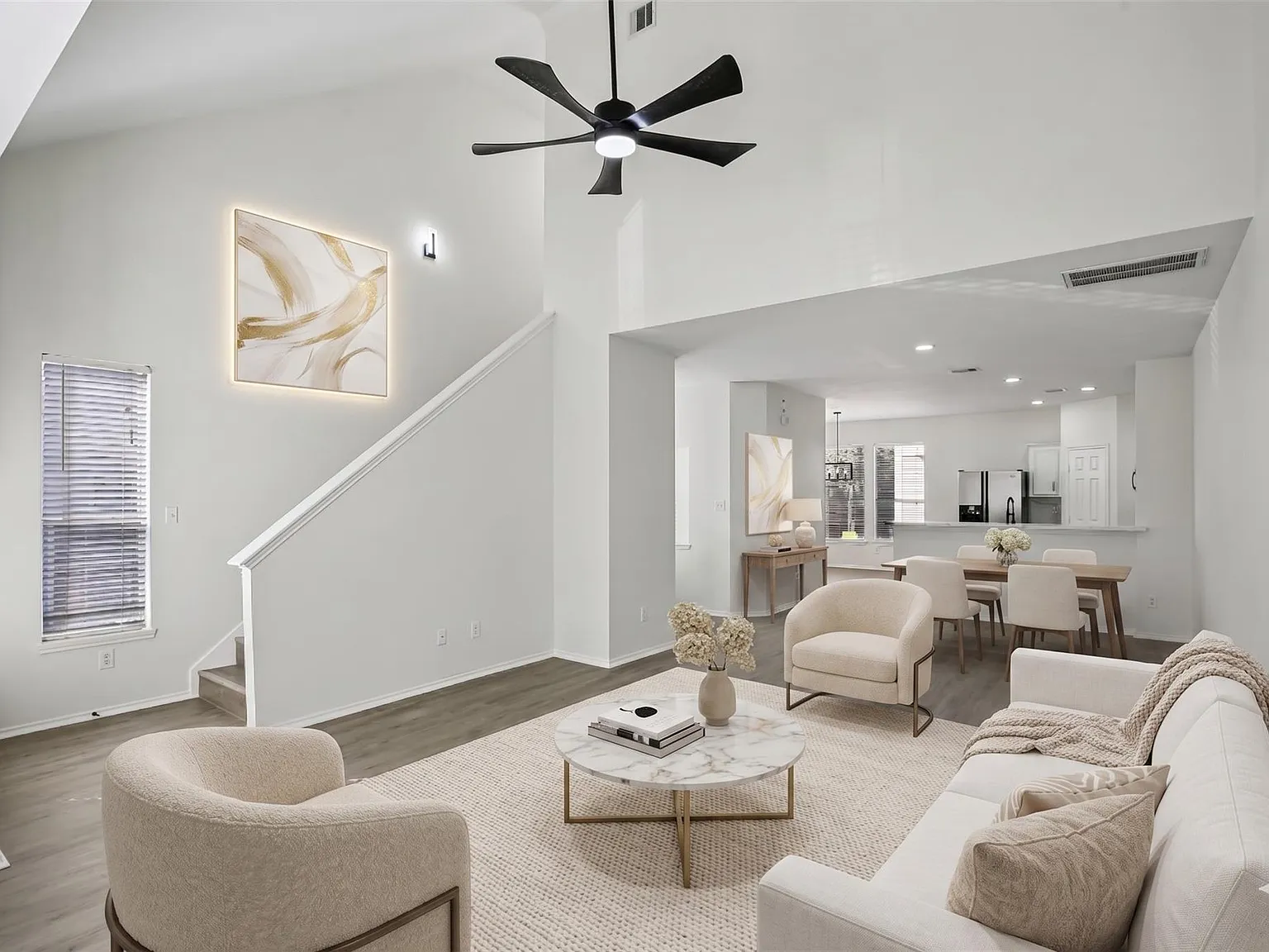 2 bed, 2.0 bath, 1832 sqft, $2,450 — Photo 2
