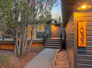 1033 SE Laurelwood Pl, Bend, OR