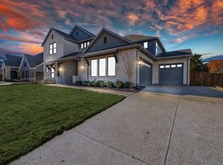 910 Paradise Ln, Wylie, TX 75098