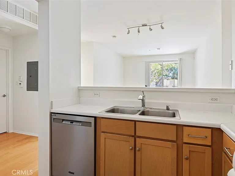 6400 Crescent Park E #111 — Photo 6