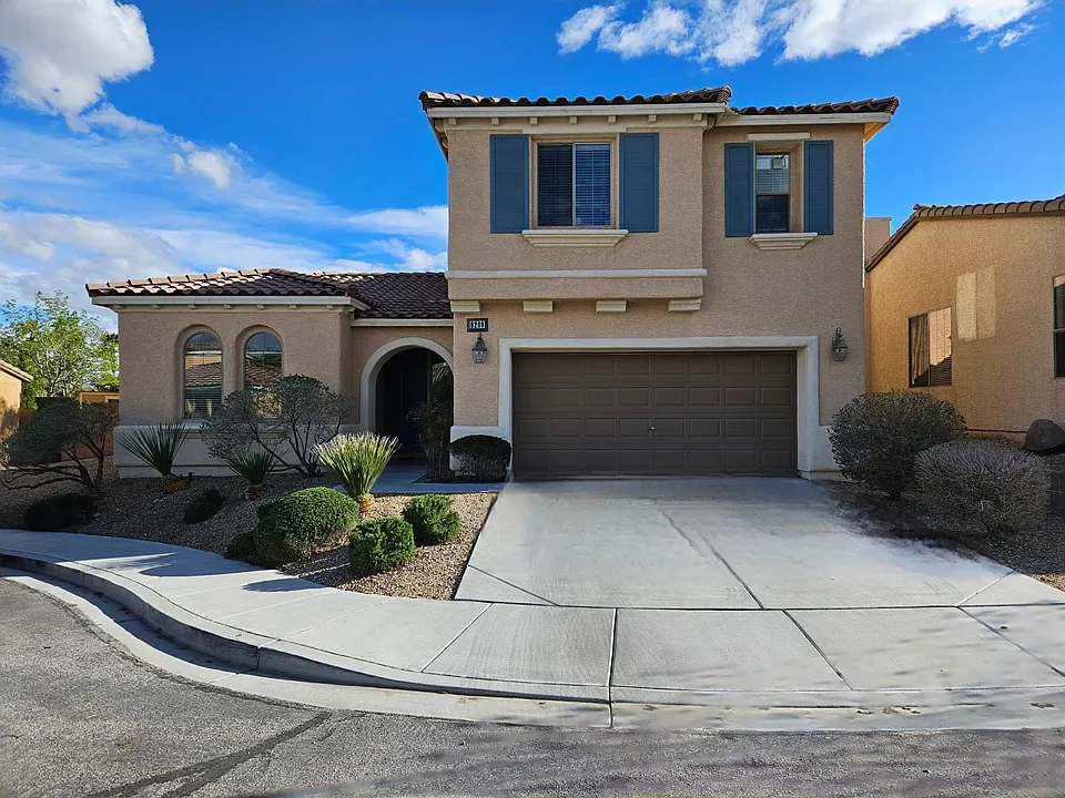 9209 Longhorn Falls Ct