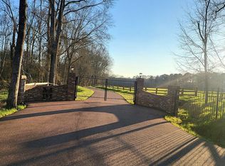 225 Coats Rd, Mount Olive, MS 39119