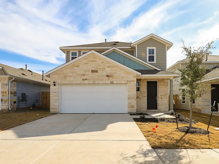 105 Bent Trail Ln — Photo 1