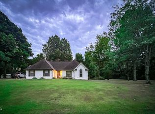4231 Huron Rd, Nesbit, MS 38651