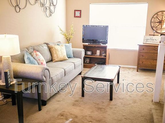 3rd image of 13517 S 32nd St