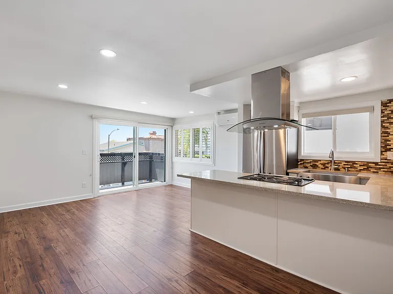 1022 Monterey Blvd #A — Photo 7