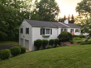 919 W Point Rd, Salem, VA 24153