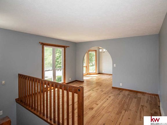 4th image of 14534 Parker St