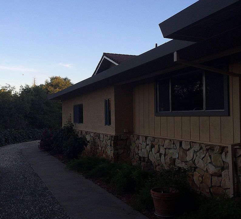 2nd image of 2219 Penryn Rd