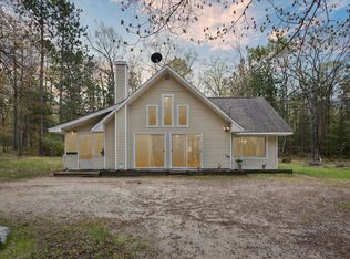 1553 Hunt Club Ln, Cheboygan, MI 49721