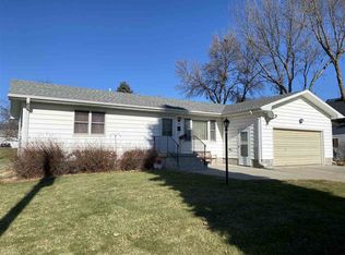 1406 Elm St, Stanton, NE 68779