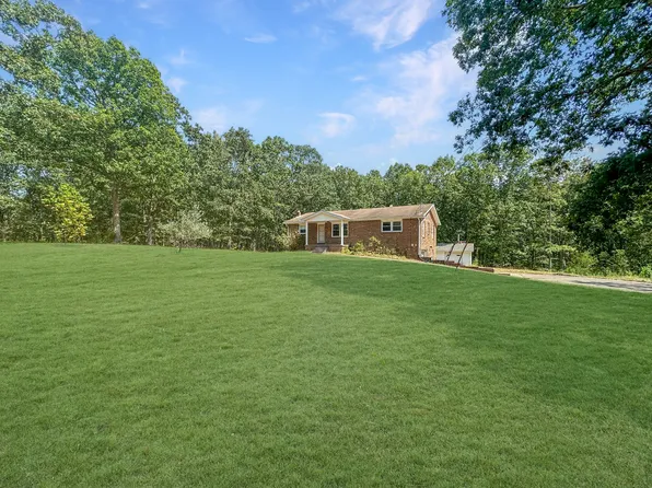 4939 Highway 49, Tennessee Ridge, TN 37178