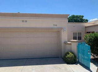 706 Indian Hollow Rd #B, Las Cruces, NM 88011