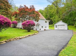 24 Butler Hill Rd, Somers, NY 10589