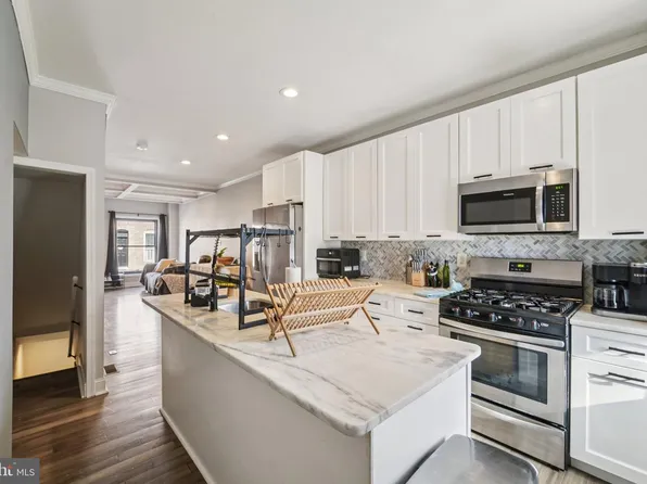 147 N Streeper St, Baltimore, MD 21224