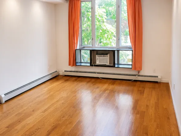8220 Britton Ave APT 2B, Flushing, NY 11373