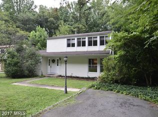 2333 Old Trail Dr, Reston, VA 20191