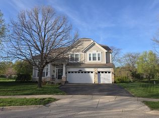 5046 Marshall Ct, Wadsworth, IL 60083
