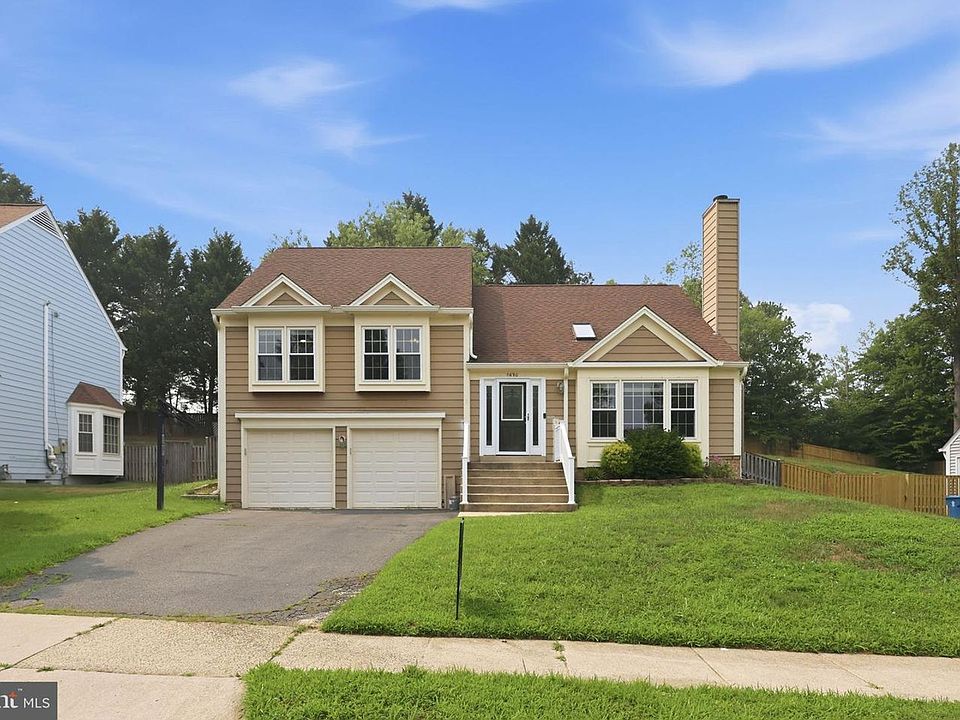 1st image of 7690 Green Garland Dr