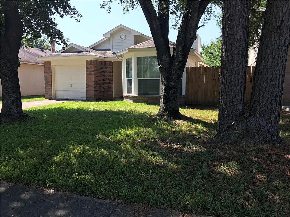 1st image of 19743 Swan Valley Dr