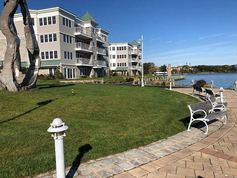 Riverfront Promenade at The Waterfront