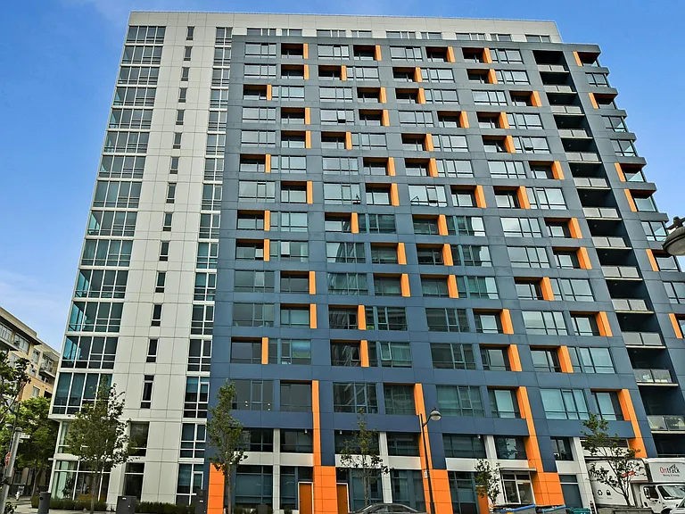 300 Berry St #806 — Photo 27