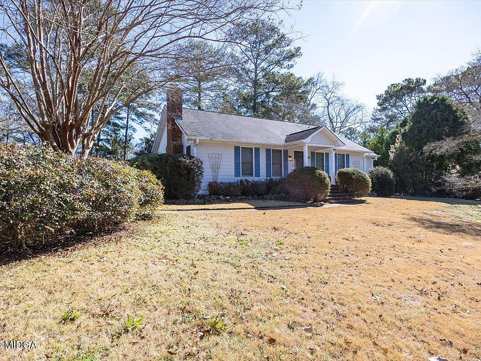 1st image of 5133 Oak Tree Dr