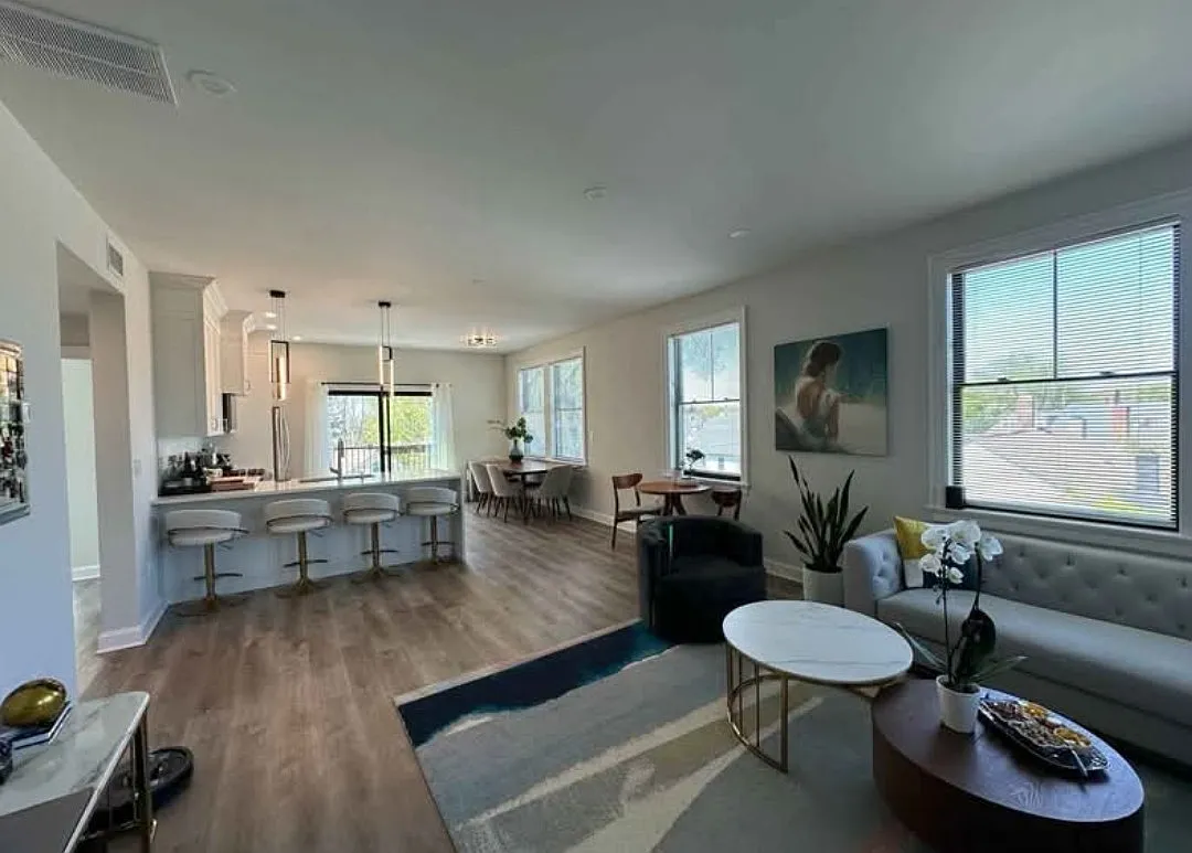 16 Foster Ct — Photo 1