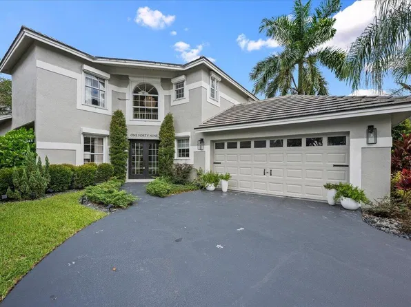 149 HARBOR LAKE Circle, Greenacres, FL 33413