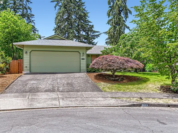 2677 NE 3rd Ct, Hillsboro, OR 97124