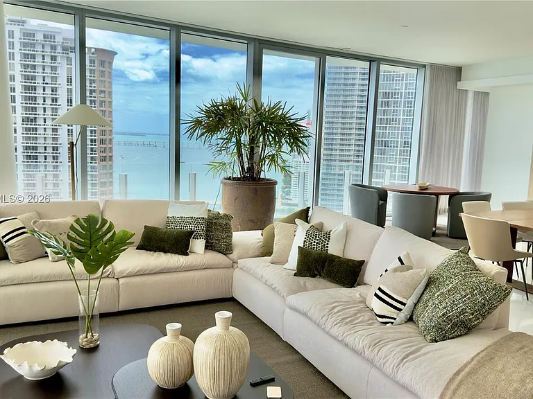 300 Biscayne Boulevard Way #2601E — Photo 5