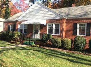 1302 Whilden Pl APT B, Greensboro, NC 27408