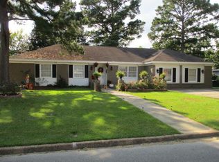 220 Abert Ave, Eufaula, AL 36027